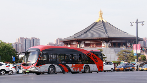 “五一”假期，洛陽(yáng)公交人用奉獻(xiàn)堅(jiān)守